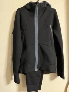 Item thumbnail for item 4695ffa5-4c5d-4d07-93f8-2dfe886d2fb5