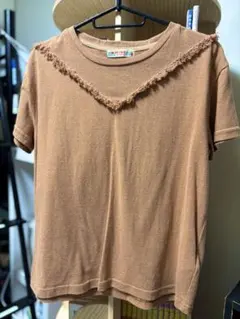 BEAMS HEART ブラウン 半袖Tシャツ フリンジ付きのサムネイル