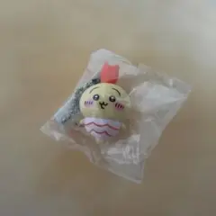 ちいかわ くら寿司 うさぎ えび　キーホルダー