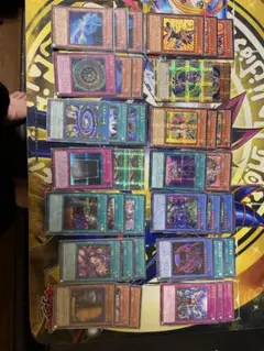 遊戯王 高レアリティ ブラックマジシャン デッキ