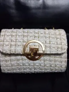 Item thumbnail for item e0af40b0-7641-4a90-b941-23677e512e80