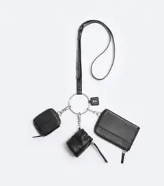 ZARA×MAISON SPECIALマルチポケット レザーバッグ 黒 ザラ