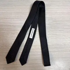 ゲンジ様専用TAKEO KIKUCHI ブラックドットネクタイのサムネイル