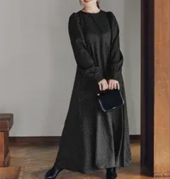 titivate ボリュームギャザースリーブフレアワンピース