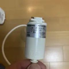Panasonic LB12614 -RTZ ドロップ型ガラスシェードライト