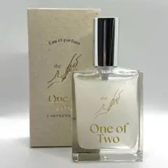 One of two 水の香水 (theテ) オーデパルファム ワンオブツーのサムネイル
