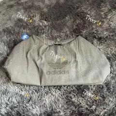 adidas デニム風 ダッフルバッグ トレフォイルロゴ チャコール