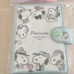 スヌーピー　シールバインダー　シール帳　カミオジャパン