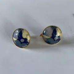 Item thumbnail for item 9fecb720-efad-4009-80a5-77f8bf5d7a3c