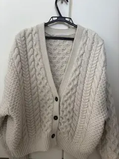 KBF urban research アイボリー ケーブルニット カーディガン
