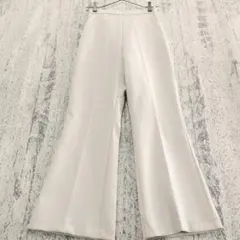 a019【美品】クリア　フレアパンツ　M　アイボリー　ゴムウエスト　ハイウエストのサムネイル