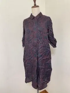 HOBBS ネイビーの花柄 えんじ色　半袖膝丈ワンピース XS