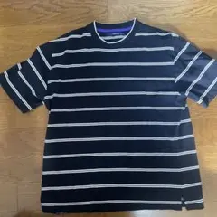 黒と白のストライプ Tシャツ