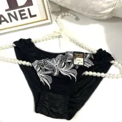 【新品】　サルート　ユエ　ランジェリーク　パルファージュ　好きな方に♡ Ｍ