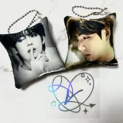 BTS クッションキーホルダー2点 ＆ アミボムステッカー テテ V テヒョン