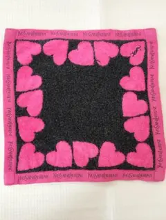 イヴサンローラン ハート柄 ブラック×ピンク タオルハンカチ 黒 ハンカチ