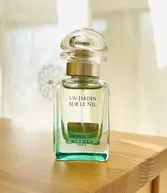 エルメス UN JARDIN SUR LE NIL 30ml