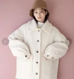 美品　LOWRYSFARM 2WAYエリボアブルゾン　906746 アイボリー