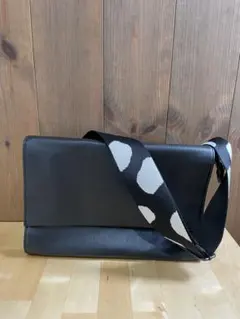 Item thumbnail for item f3b932e4-3255-436f-931e-c08e332e8d34