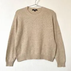 UNIQLO　ユニクロ　プレミアムラムクルーネックセーター　ベージュ　Mサイズ