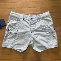 DSQUARED2 メンズ カーゴショートパンツ ベージュのサムネイル