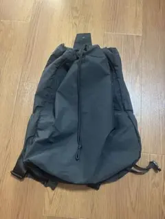ドローストリングバックパックのサムネイル