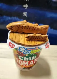 鱒吉手作りの(岩魚)カップラーメンホールド(置物)+箸と箸置き3点のセット！