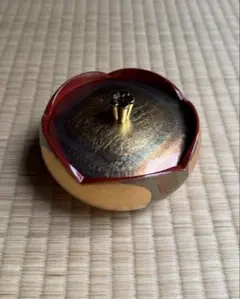 ◉SALE◉金沢箔菓子入れ