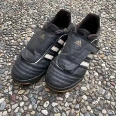 値下げadidas アディダス サッカー　トレーニングシューズ　21㎝