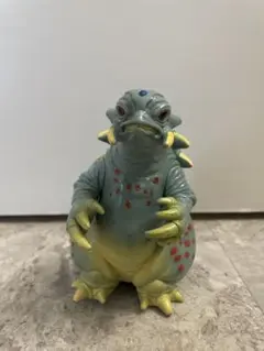 ウルトラ大怪獣シリーズ5000 ギラドラス 激闘カラーVer ・XP - メルカリ