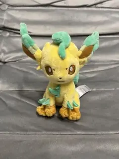 匿名配送】ポケモン リーフィア くつろぎタイム ぬいぐるみ - メルカリ