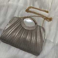 ゴールド　ベージュ　パーティーバッグ　クラッチバッグ　結婚式　お呼ばれ