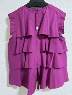 美品　イチパーセントシュウヘイオガワ　ティアード　フリル　ノースリーブ　トップス