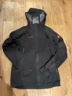Marmot フード付きジャケット 黒