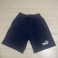 PUMA ネイビー 半ズボン