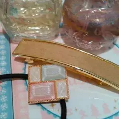 パステルカラー重ねつけ！バレッタ&ヘアゴム2点セット　大人可愛いピンクベージュ