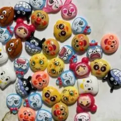 キャラクター顔 ネイルパーツ 5個セット