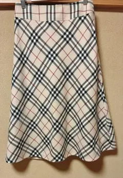 Burberry ノバチェック ボックスプリーツスカート - メルカリ