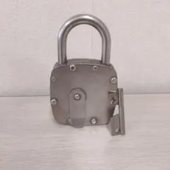 Item thumbnail for item a92c28eb-3231-4d8d-9870-90f1bf351d5c