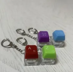 HUNTER×HUNTER キーボードキーホルダー 4種コンプリートセット - メルカリ