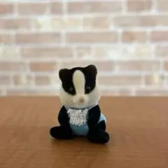 シルバニアファミリー　海外　アナグマ　赤ちゃん　おすわり　赤ちゃんお出かけセット