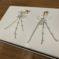 花デザイン ロングイヤリング