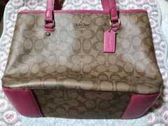 新品同様COACH シグネチャー トートバッグ ピンク