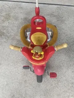 3連休限定お値下げ中！直接引き取り限定！アンパンマン 三輪車 赤 2025年最新】アンパンマン三輪車の人気アイテム - メルカリ