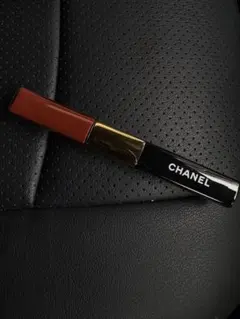 CHANEL 2 in 1 リクイッド リップカラー 196