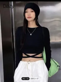 SHEIN DAZY 無地柄 クリスクロス タイバック クロップシャツ 黒