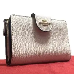 現行品　美品　コーチ　2つ折り財布　ゴールド金具　レザー　ホワイト　F06390