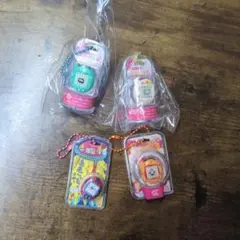 たまごっち　おかしなたまごボーロっち　チャーム　2と3　4点セット