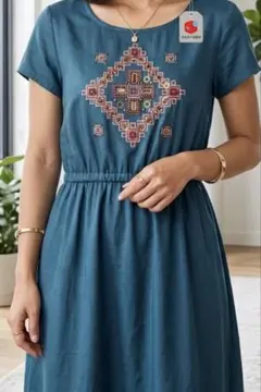 最終　archives ビジュー刺繍 半袖カットソーのサムネイル