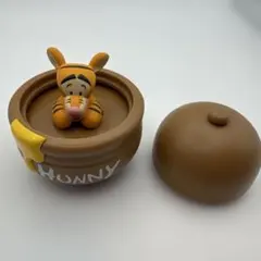 ティガー ディズニー くまのプーさん リング コレクション ガシャポン ガチャ